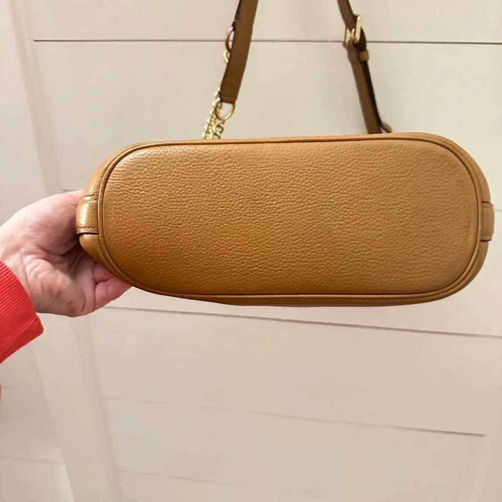 Coach Paxton Duffle Pebbled Leather Convertible Chain Strap Shoulder Bag Tan Cam